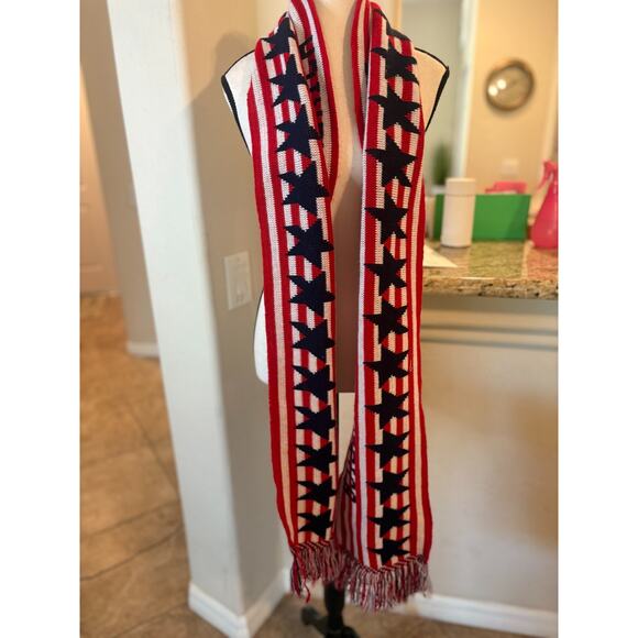 Knitmakers Red, White, Blue USA Patriotic Knit Scarf 9"x 84” Plus 6“ Fringe VTG - Picture 3 of 5